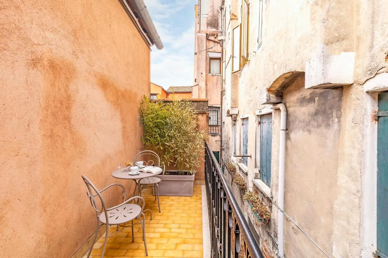 Affittacamere Residenza La Duchessa Deluxe Rooms Venezia Italia