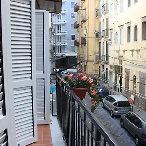 napoliviva-home.hotels-amalfi.com/