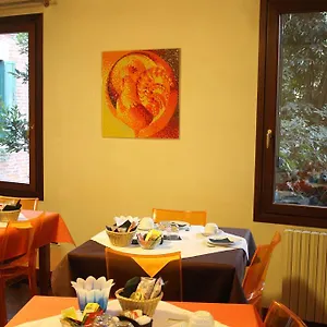 Domus Orsoni 2*, Venezia Italia