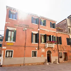Affittacamere Ca' San Marcuola 1, Venezia